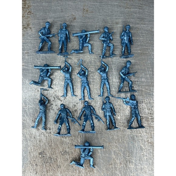 MPC Other - Lot Of 16 1950's MPC Metallic Steel Blue Plastic Army Men Various Poses